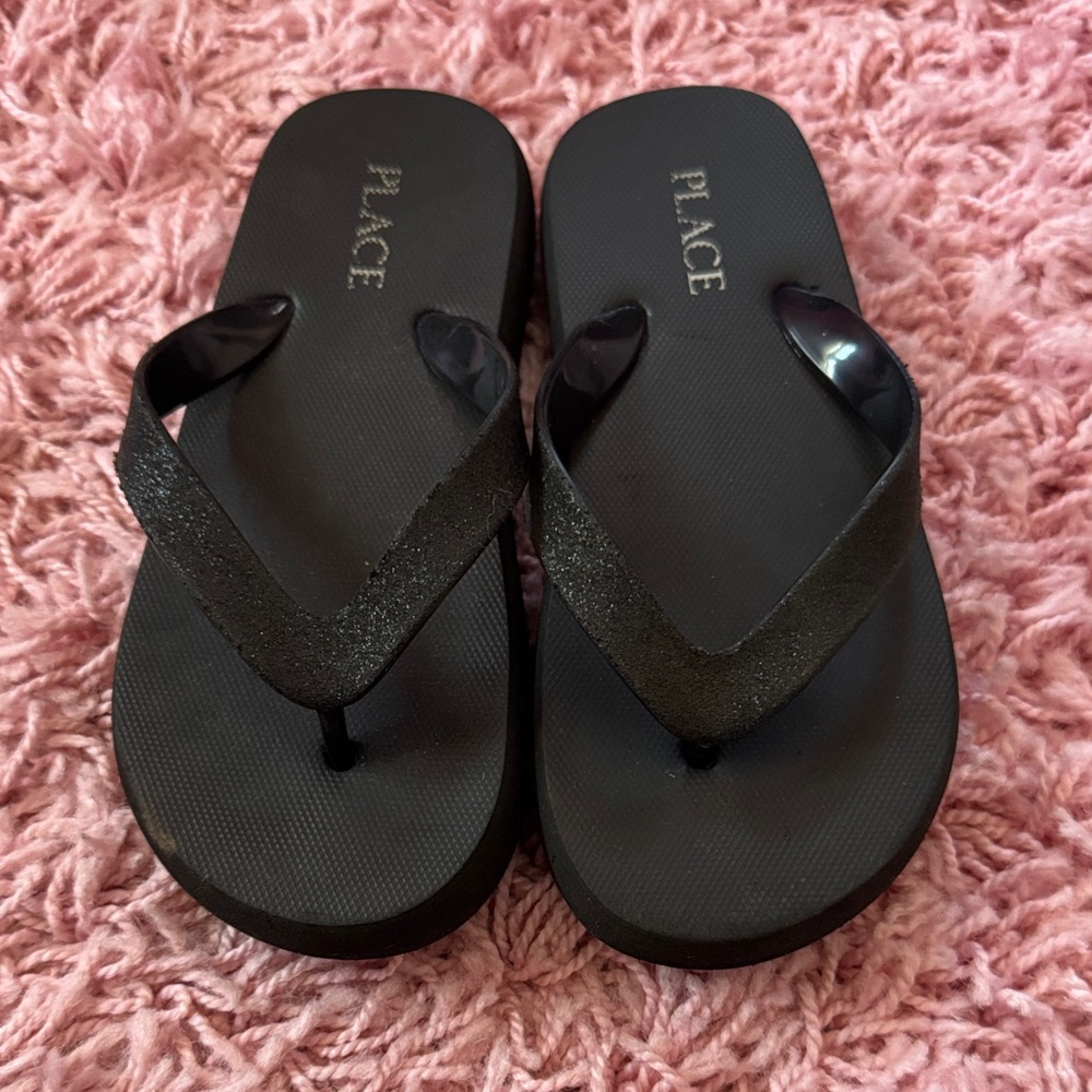 Place Kids Classic Black Flip Flops